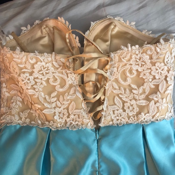 Homecoming/ Prom Dress - Picture 7 of 8